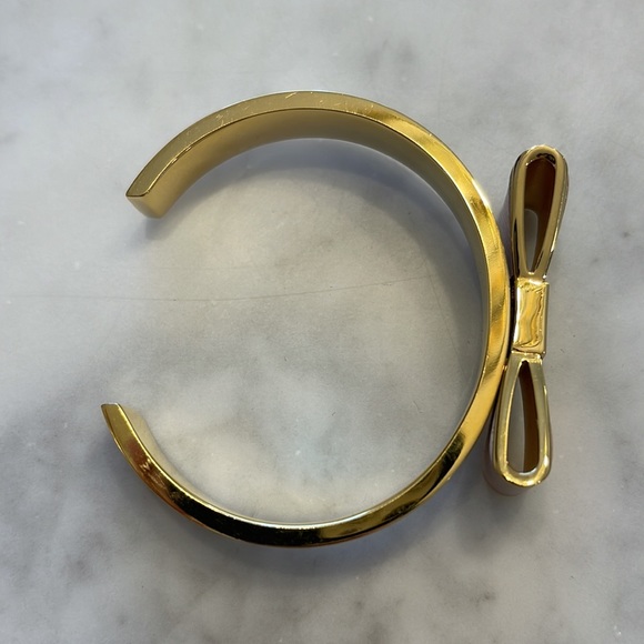 TORY BURCH • Leather Bow Cuff Bracelet - Picture 3 of 3